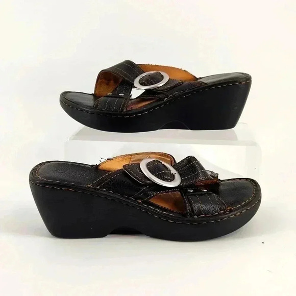 BORN  RETRO SANDALS - Picture 1 of 5